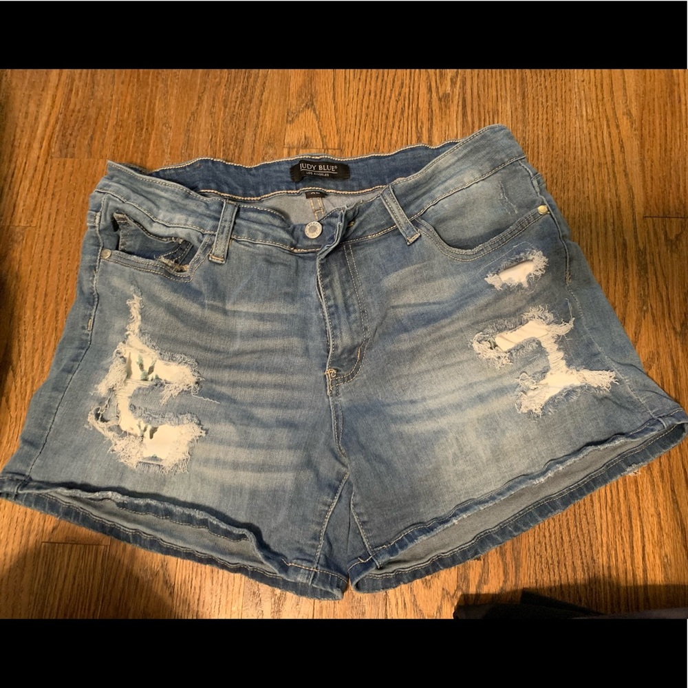 Judy Blue denim short with cactus lining